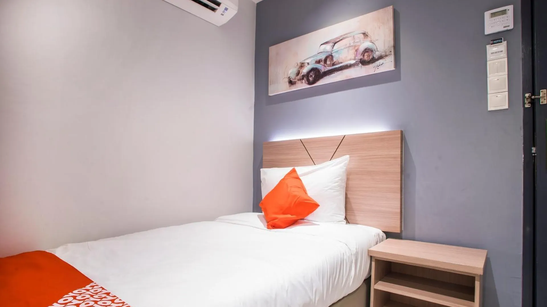 Hotel O Gs Hotels Near Strand Mall Petaling Jaya Malezja