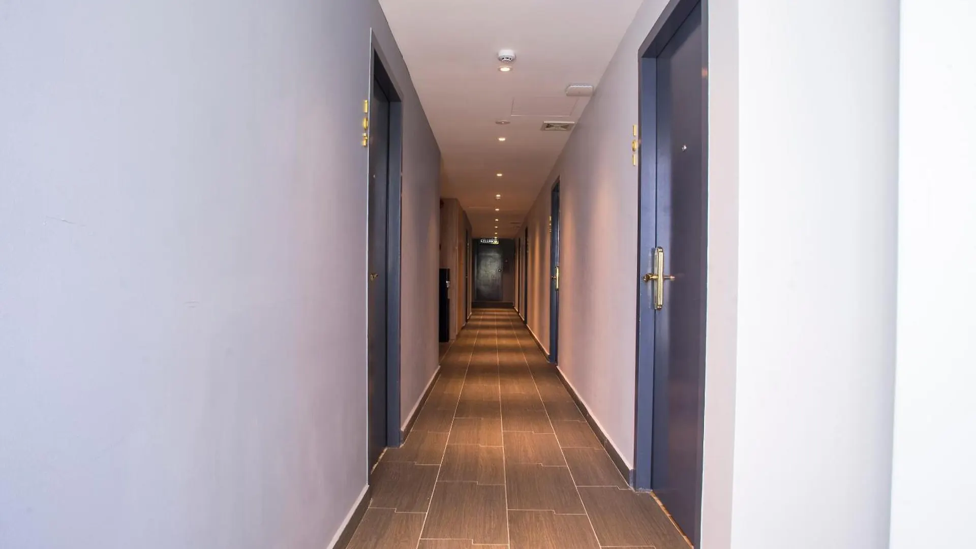 Hotel O Gs Hotels Near Strand Mall Petaling Jaya