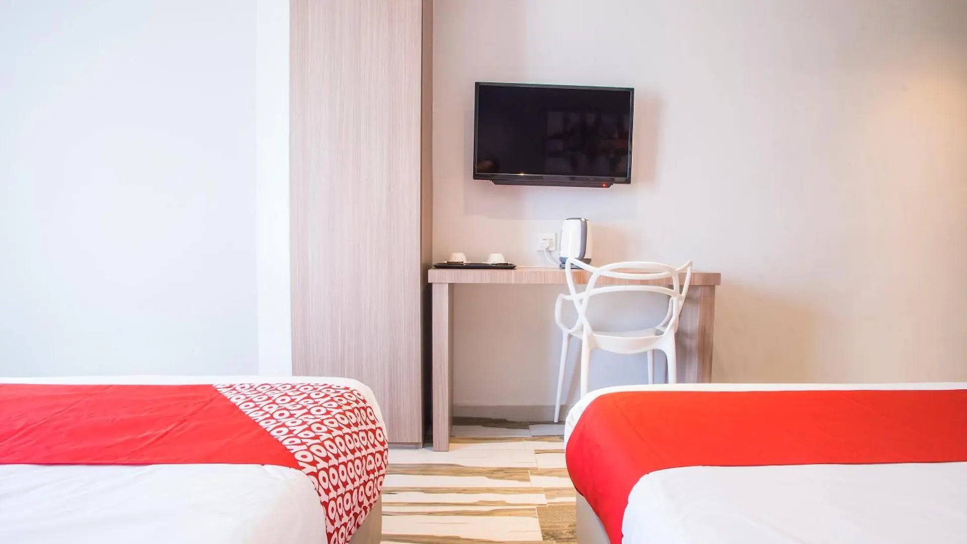 ***  Hotel O Gs Hotels Near Strand Mall Petaling Jaya Malaysia