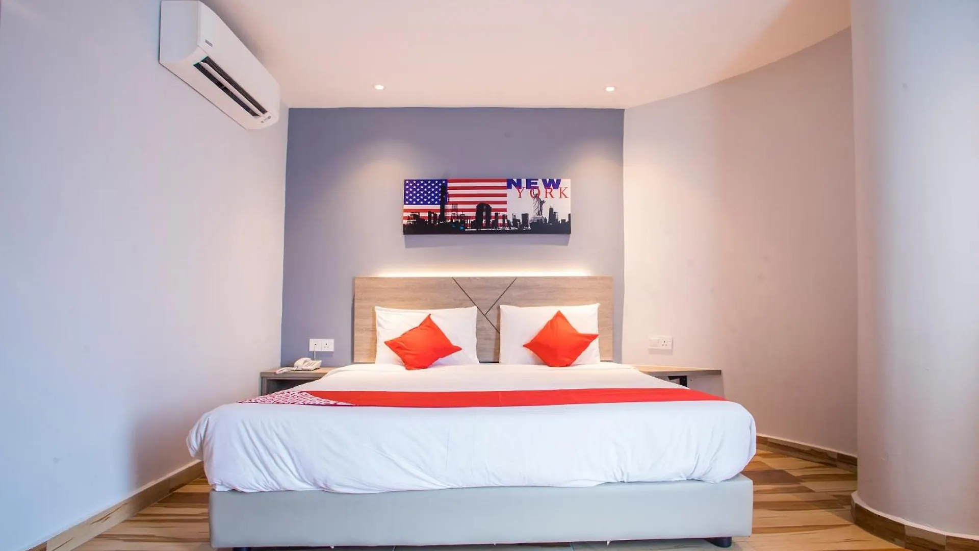 Hotel O Gs Hotels Near Strand Mall Petaling Jaya