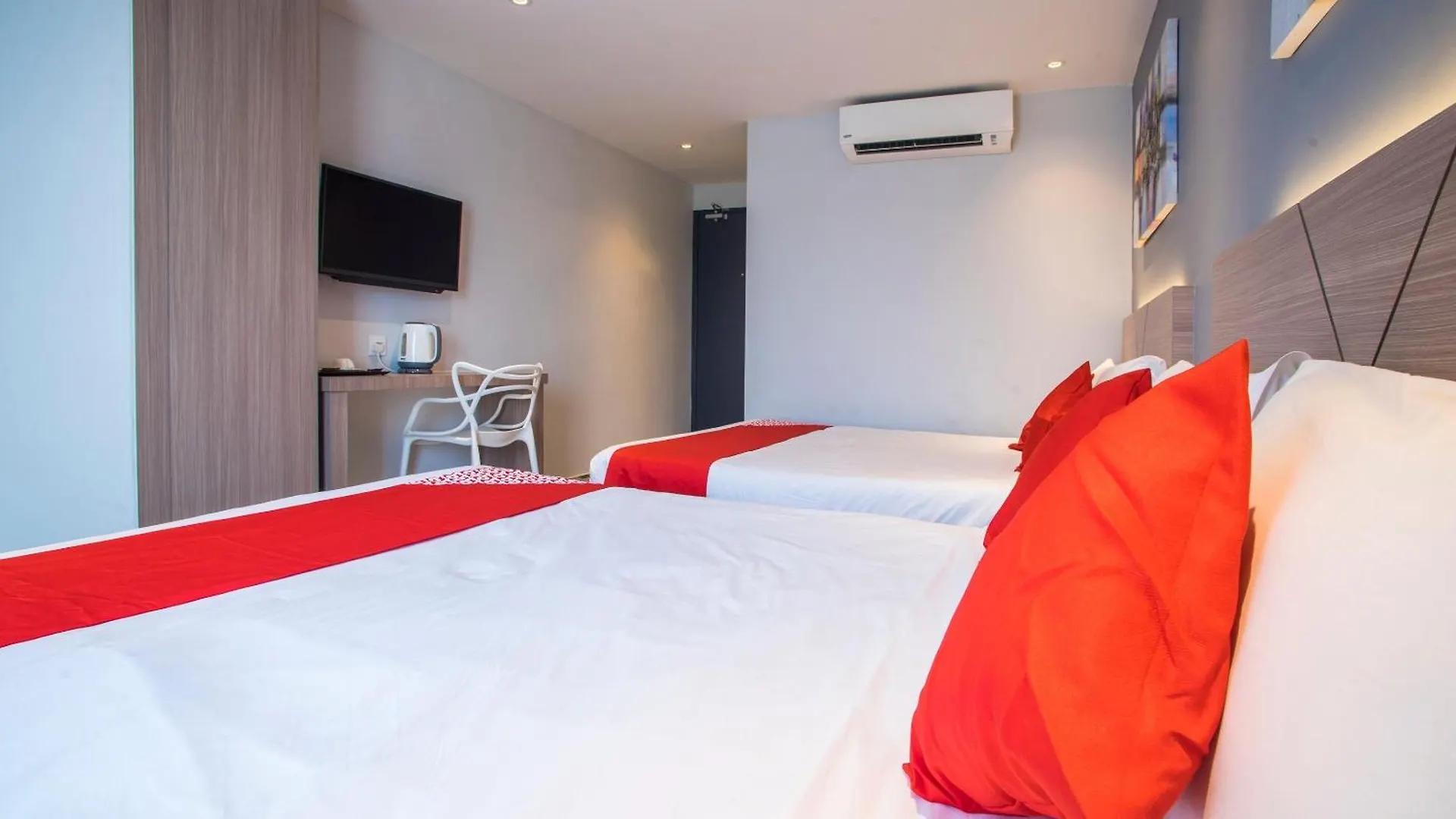 Hotel O Gs Hotels Near Strand Mall Petaling Jaya