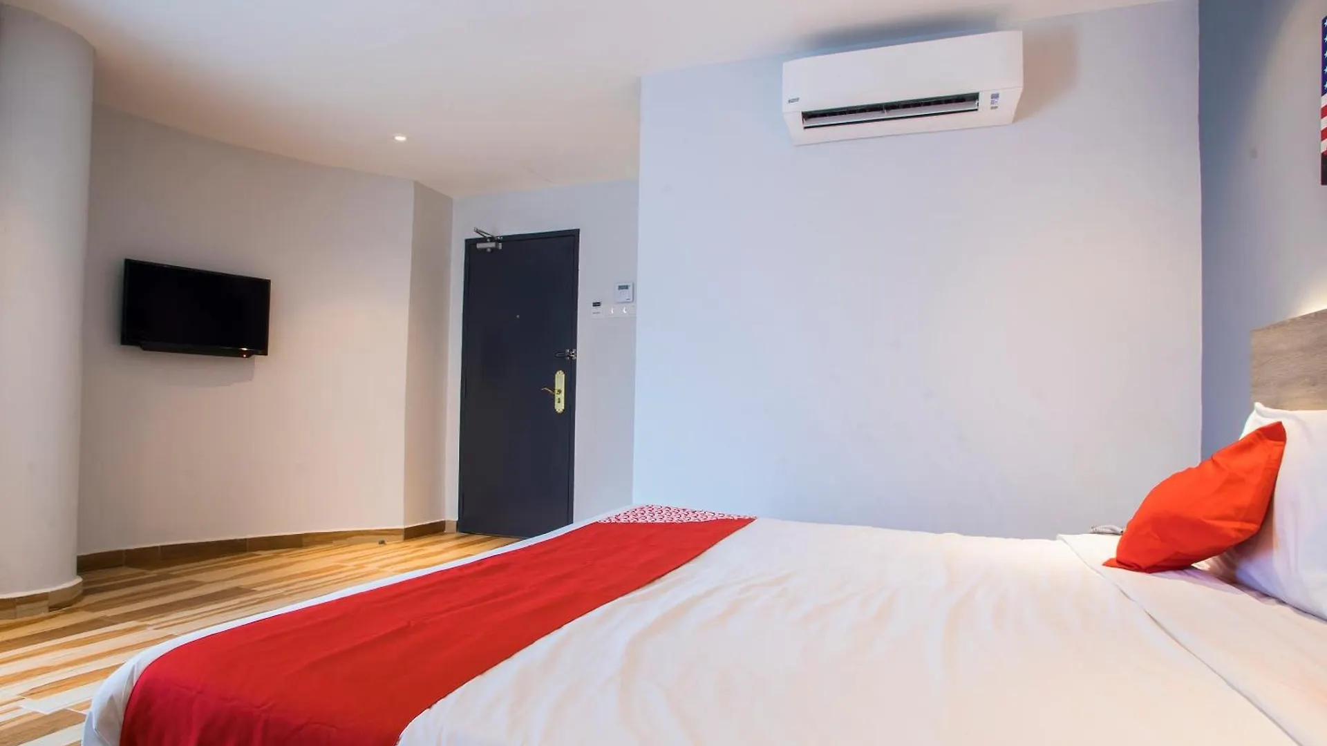 Hotel O Gs Hotels Near Strand Mall Petaling Jaya Malaysia